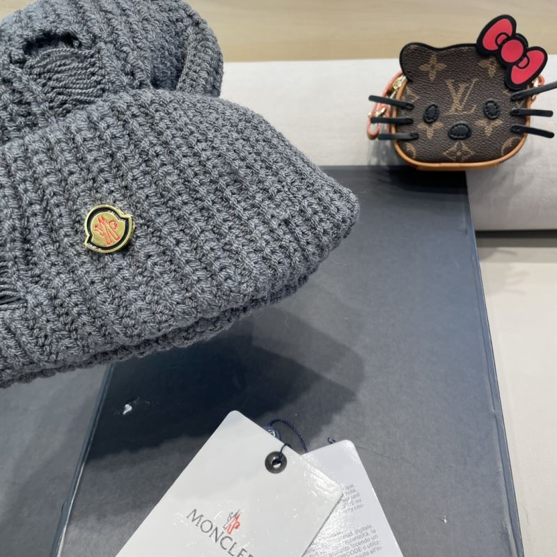 Moncler Caps